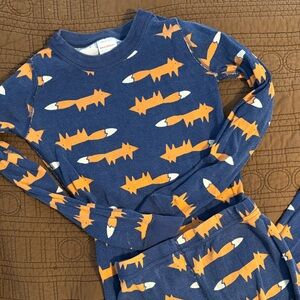 Hanna Andersson Blue and Orange Fox Pajama Set